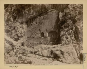 Fontaine de Castalie à Delphes