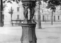 Fontaine d'eau wallace à Paris